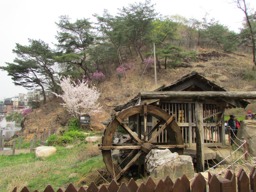 Yeon Guesthouse Seoul Ngoại thất bức ảnh